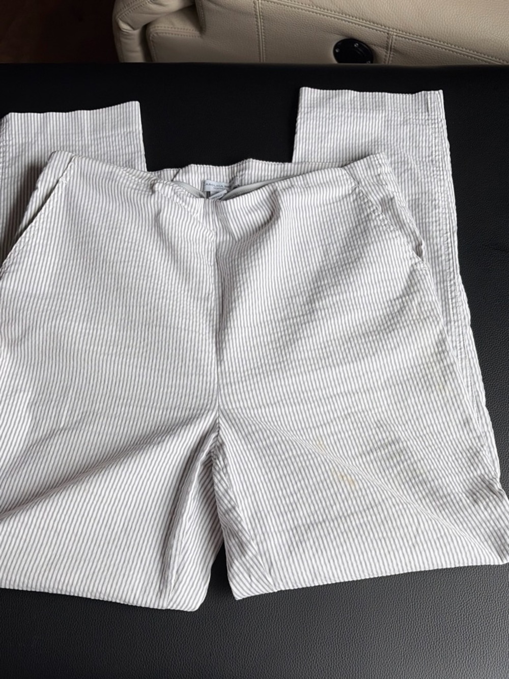 Woman’s White & Light Gray Seersucker Pants